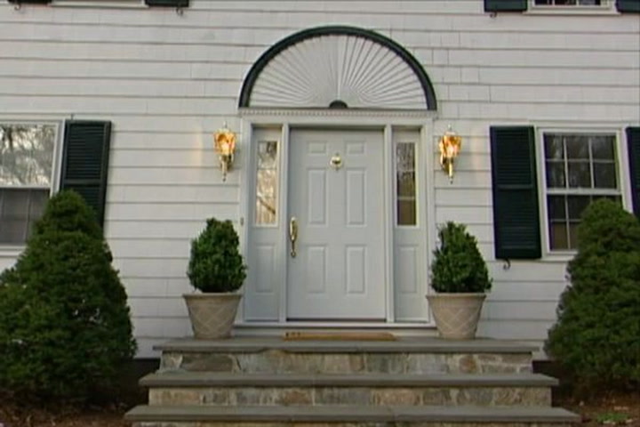Front Door That S Energy Efficient, How To Install A Entry Door With Sidelights