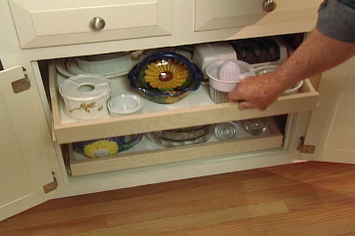 Pull Out Shelves For Kitchen Cabinets, How To Install Kitchen Pull Out Drawers