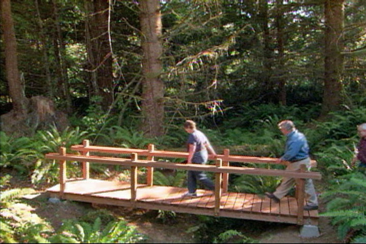 How To Build A Wooden Foot Bridge Diy, Building A Wooden Bridge Over Creek